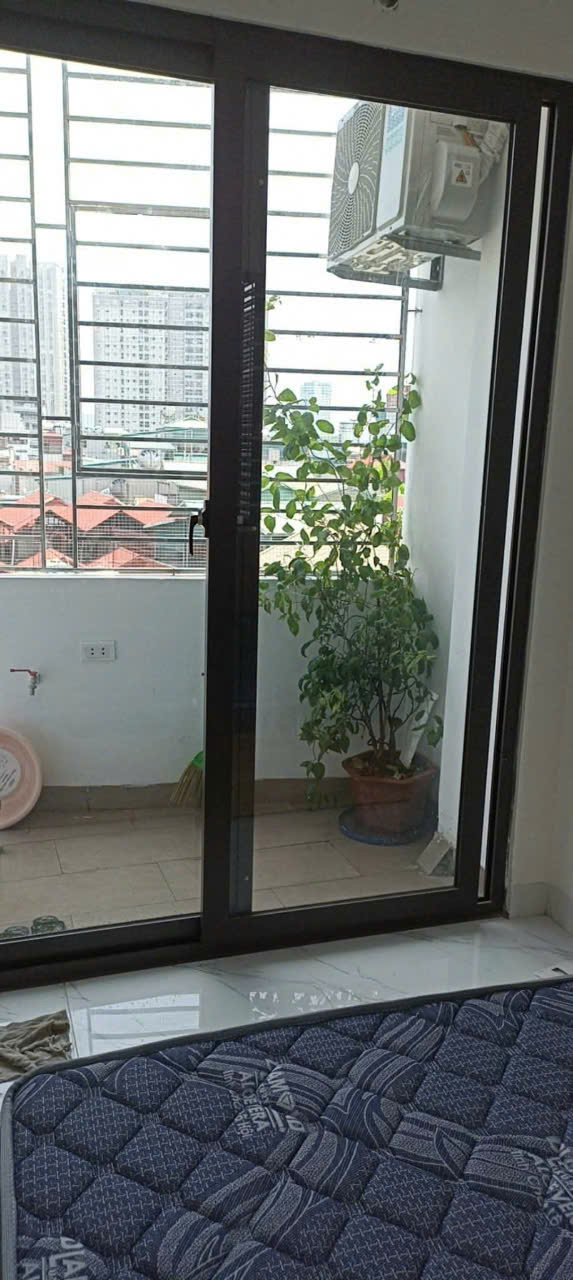 cho thuê căn hô CCMN ngõ 77 Bùi Xương Trạch Thanh Xuân, 50m2, 2 ngủ, 1 WC, 7 Triệu. - Ảnh 4